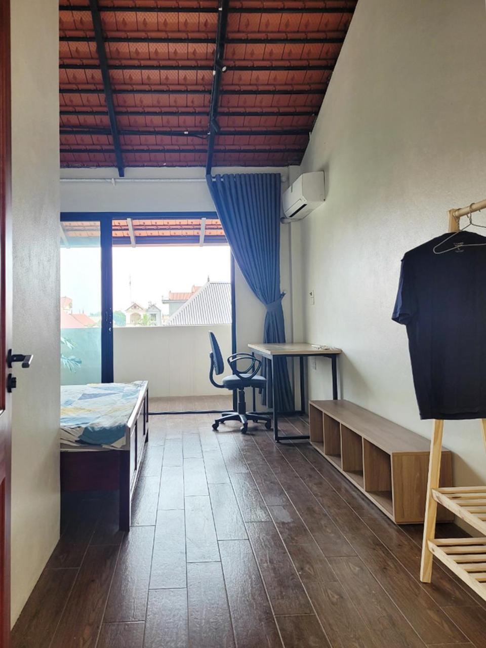 Noi Bai Flight Path Homestay Hanoi Exterior photo